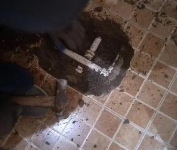 山南市卫生间漏水维修公司为您分享下卫生间渗水如何处理及注意事项