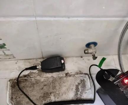 山南市屋顶漏水维修公司分享下卫生间漏水的危害及解决方法